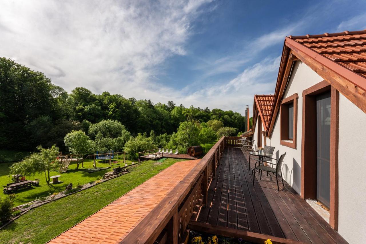 Bed & Breakfast Casa Cu Prispa *