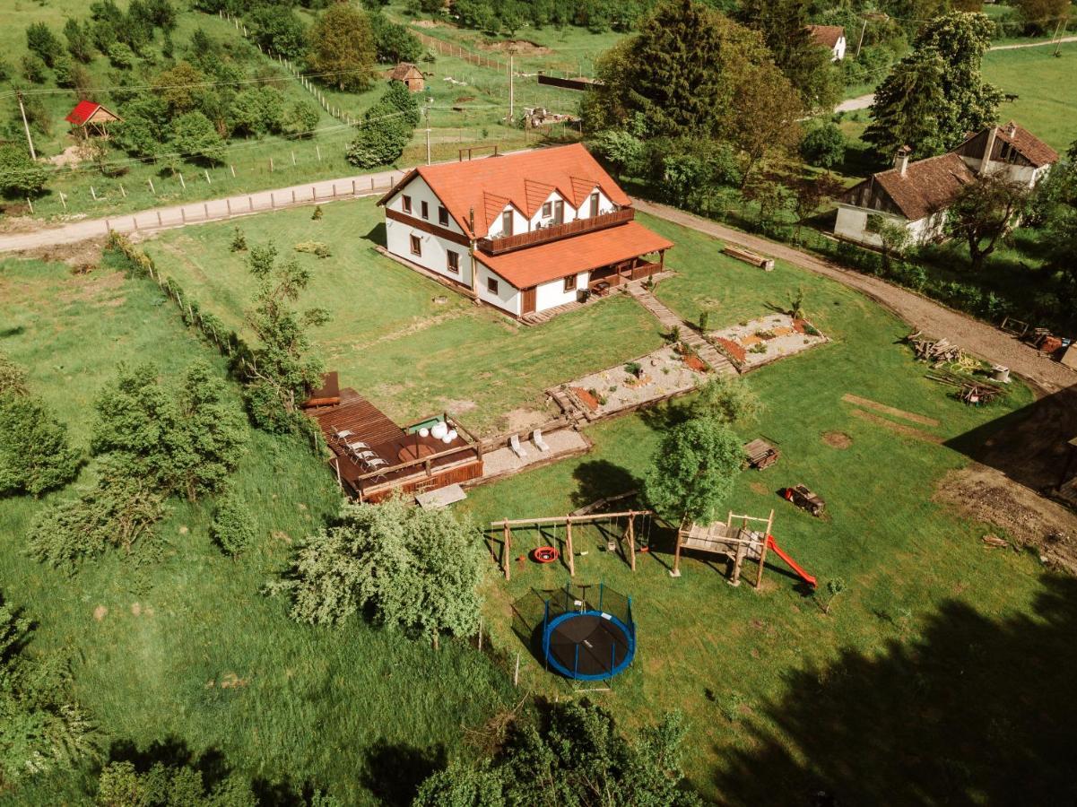 Bed & Breakfast Casa Cu Prispa